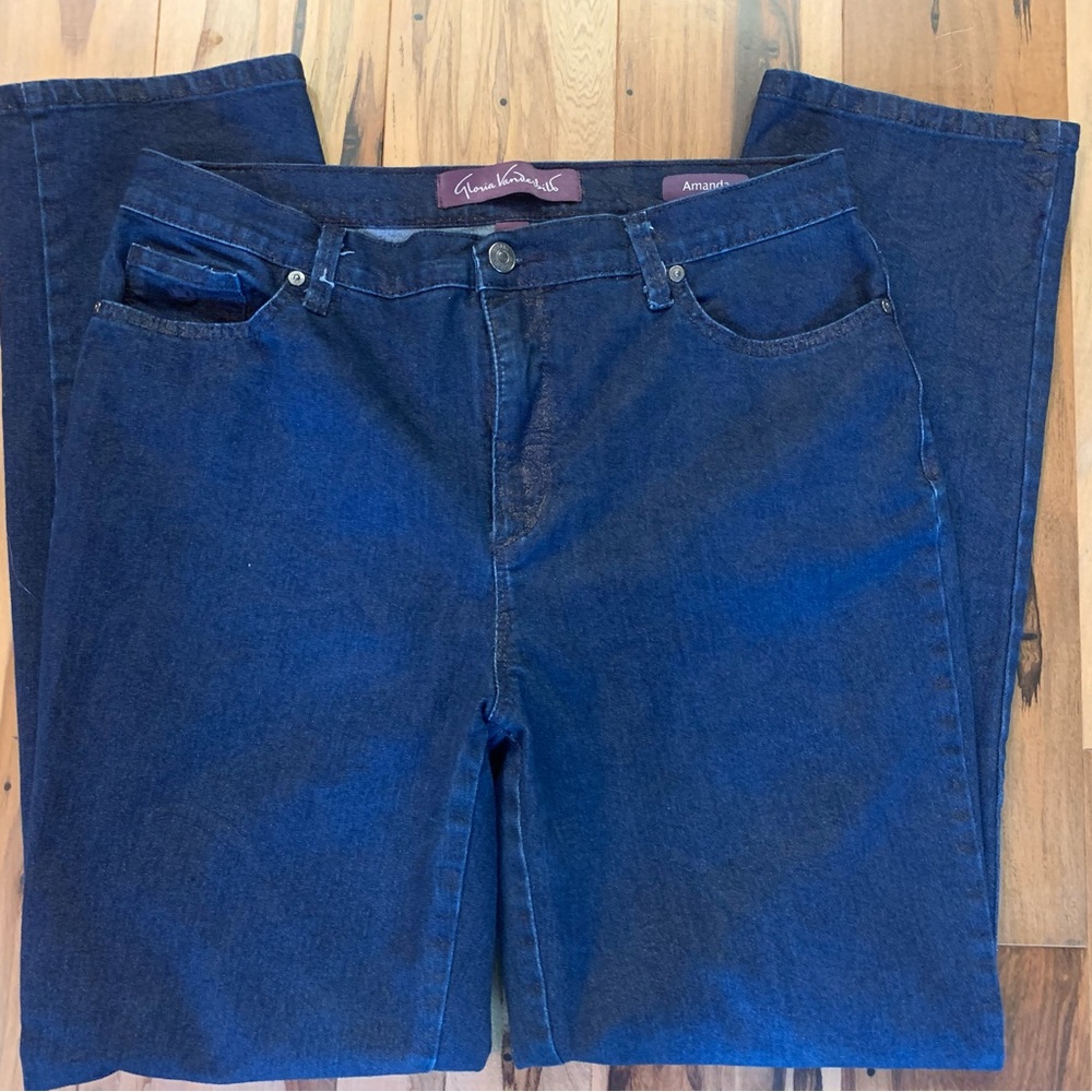 Gloria Vanderbilt size 10 Amanda Jeans stretchy gold sparkles